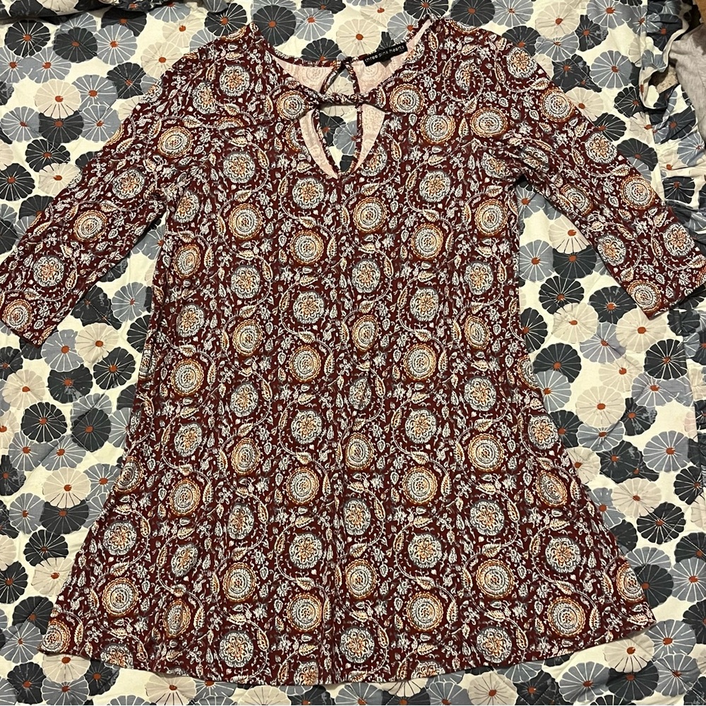 Three Pink Hearts Juniors Women’s Size Large Burgundy Mini Dress